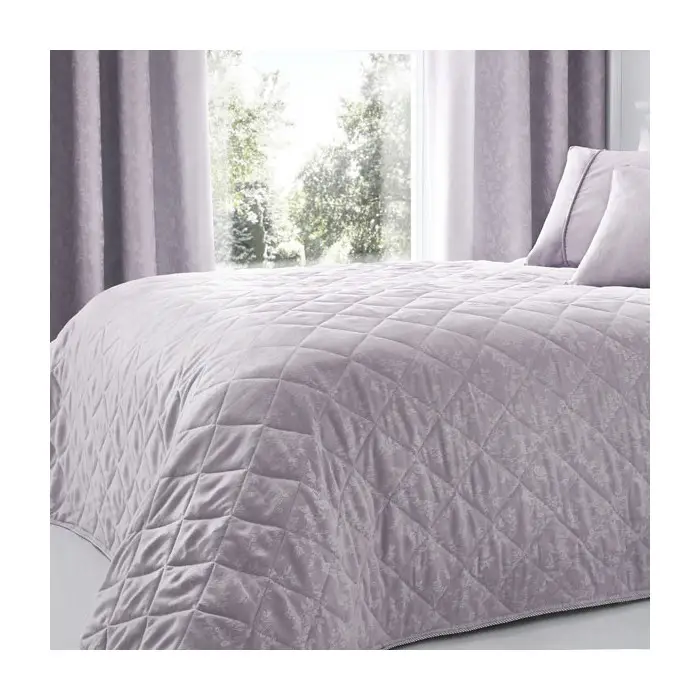 Serene Laurent Jacquard Quilted Bedspread 220 x 240 Cm
